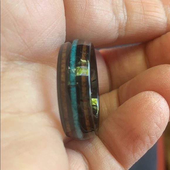 8mm Wood & Crushed Turquoise Tungsten Wedding band - Picture 6 of 12